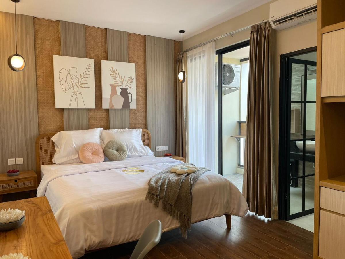 Stay.Vie Hotel Surabaya Dış mekan fotoğraf