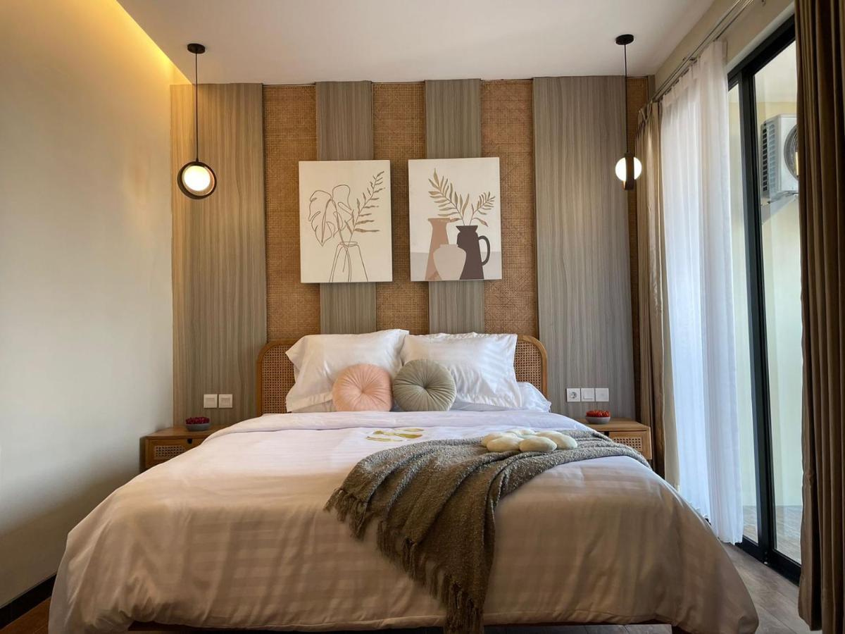 Stay.Vie Hotel Surabaya Dış mekan fotoğraf
