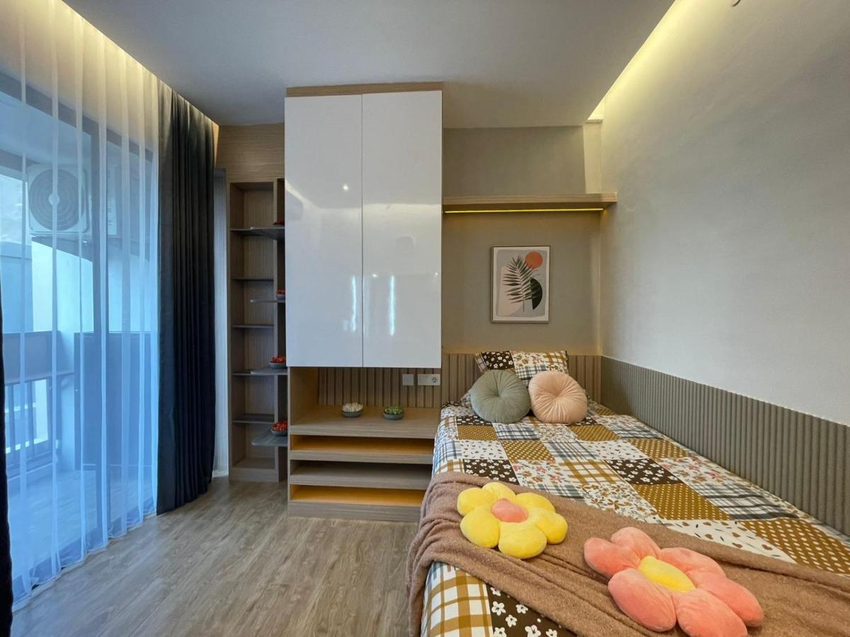 Stay.Vie Hotel Surabaya Dış mekan fotoğraf