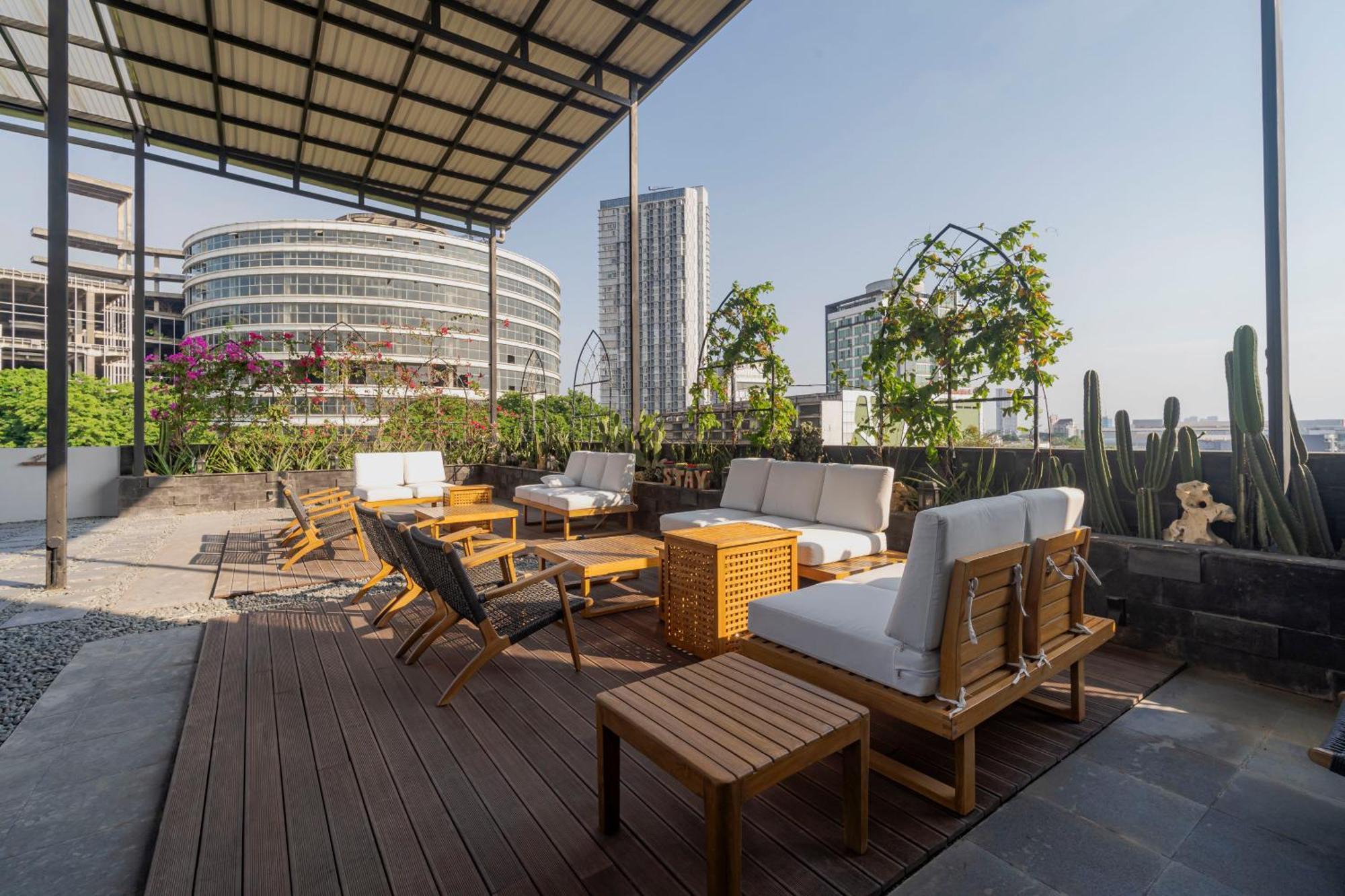Stay.Vie Hotel Surabaya Dış mekan fotoğraf