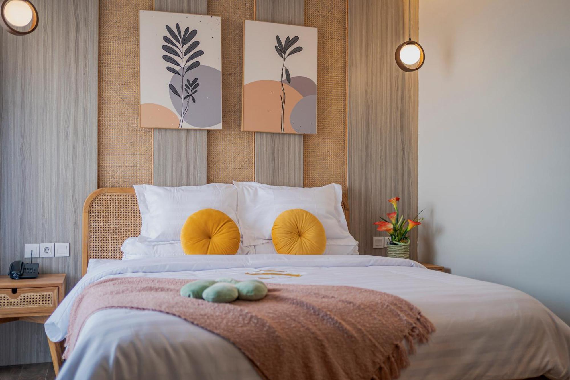 Stay.Vie Hotel Surabaya Dış mekan fotoğraf