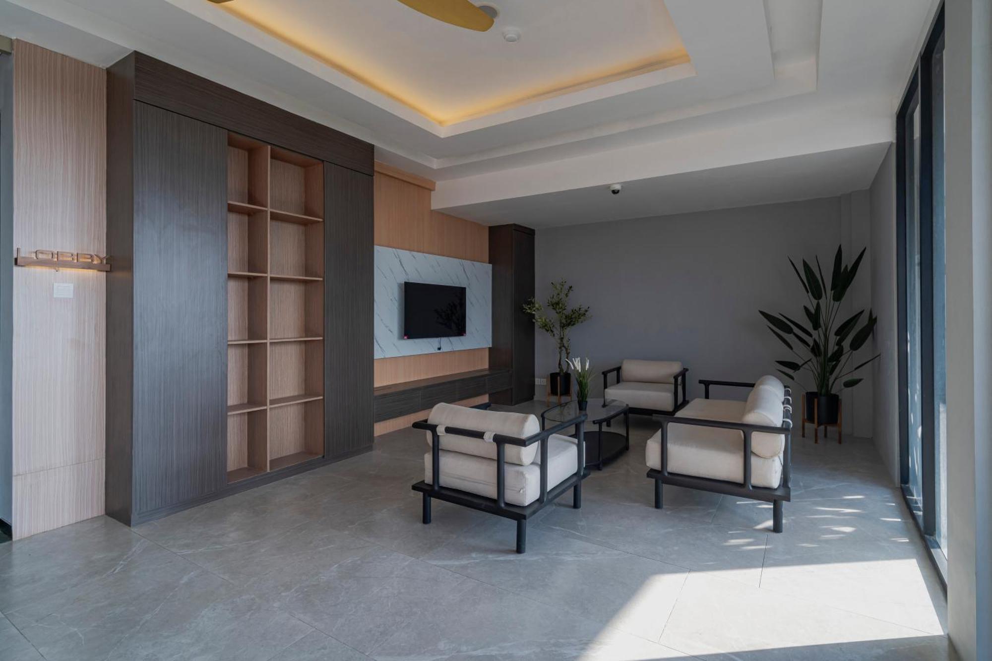 Stay.Vie Hotel Surabaya Dış mekan fotoğraf
