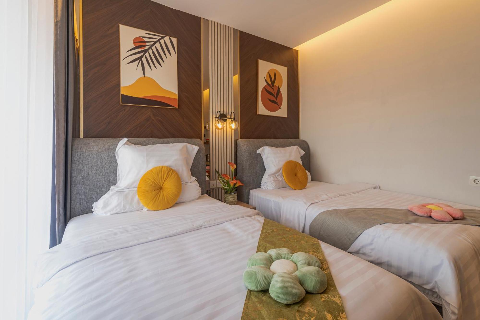 Stay.Vie Hotel Surabaya Dış mekan fotoğraf