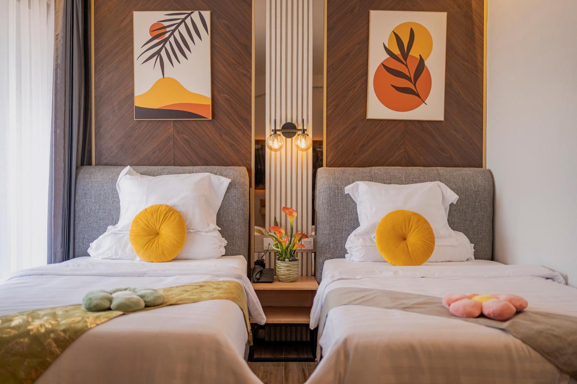 Stay.Vie Hotel Surabaya Dış mekan fotoğraf