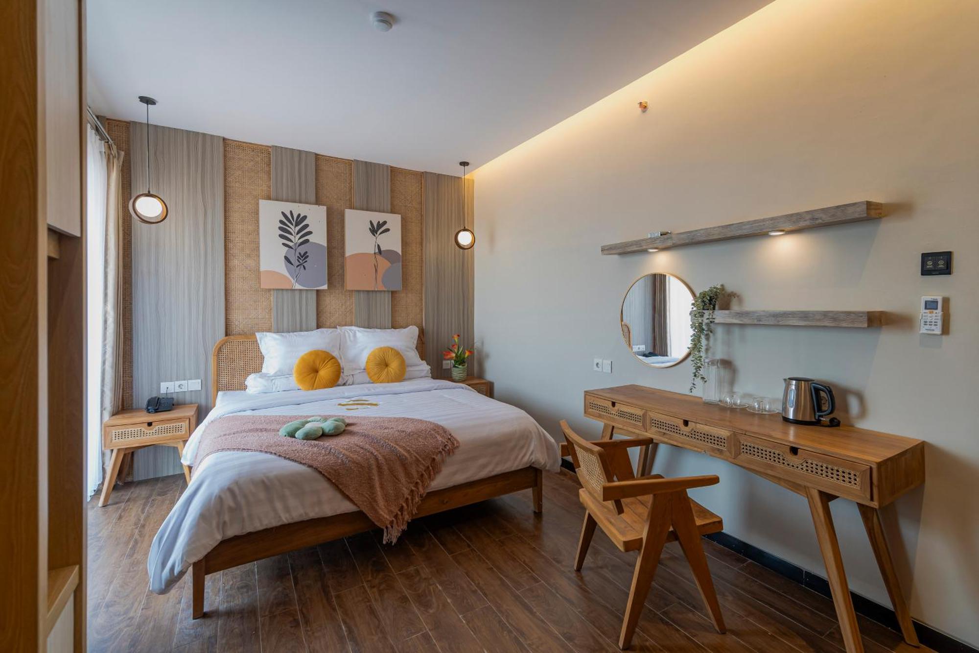 Stay.Vie Hotel Surabaya Dış mekan fotoğraf